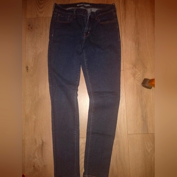 Old Navy Original Mid Rise Jeans - Picture 6 of 10